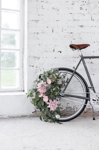 Festive - A Celebration of the Seasons Book - Recipes and Event Planning Ideas