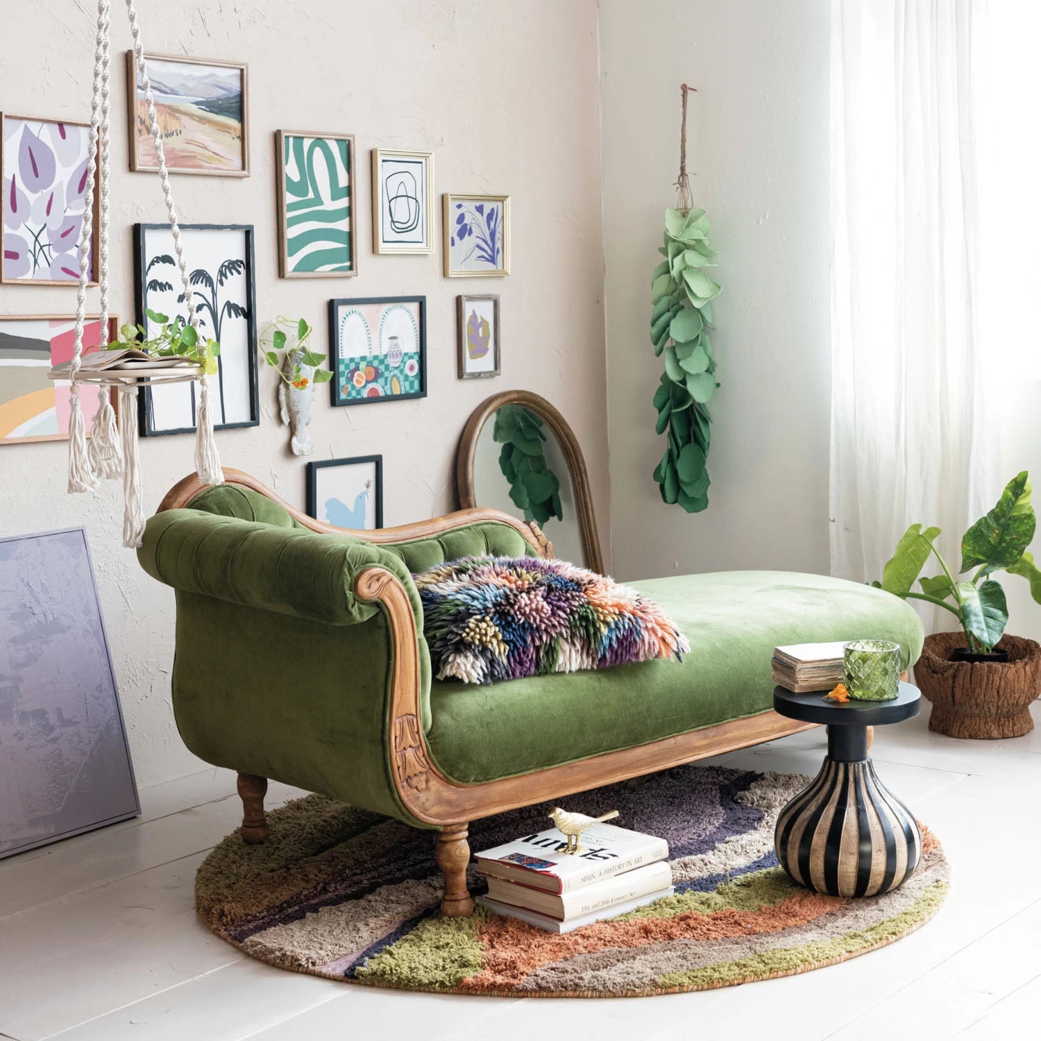 Green velvet chaise longue discount
