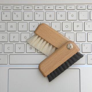 Computer Laptop Brush