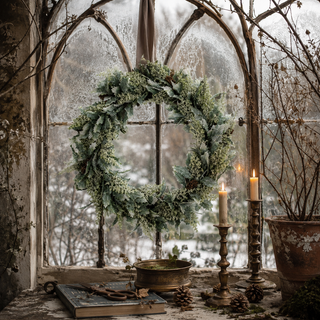 20" Frosted Holly Wreath