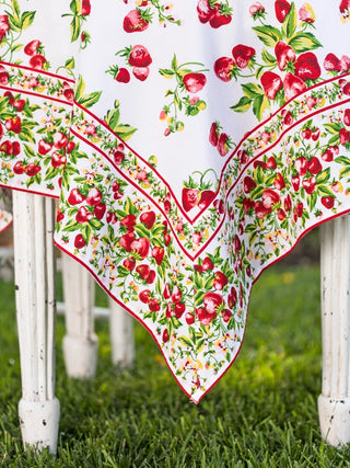 April Cornell Strawberry Basket Tablecloth - Choose Size