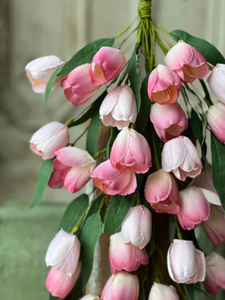 29" Releve' Tulip Drop