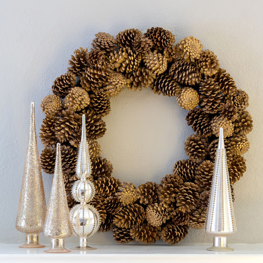 28" Mixed Pinecone Wreath