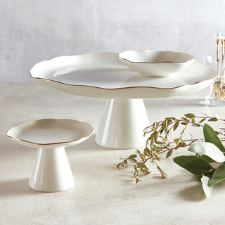 The Charlotte Pedestal