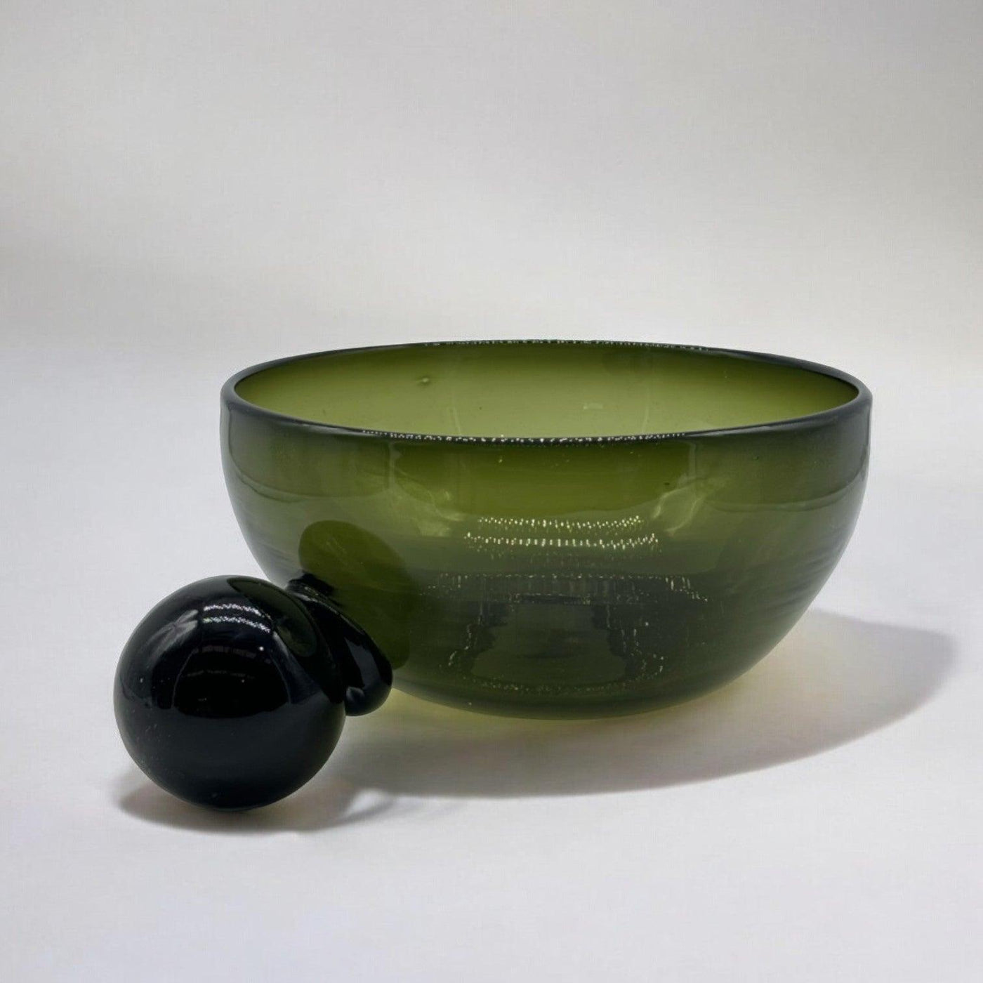 Handmade Tezon Green Bowl by Diego Olivero Studio