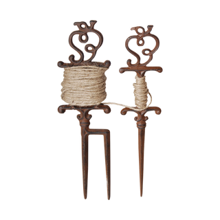 Set of 2 Garden Line with Rustic Finish