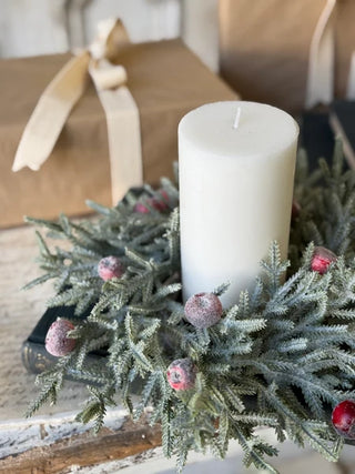 10" Peppermint Frost Candle Ring
