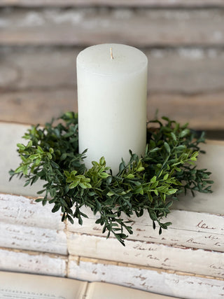8" New England Boxwood Taper Candle Ring