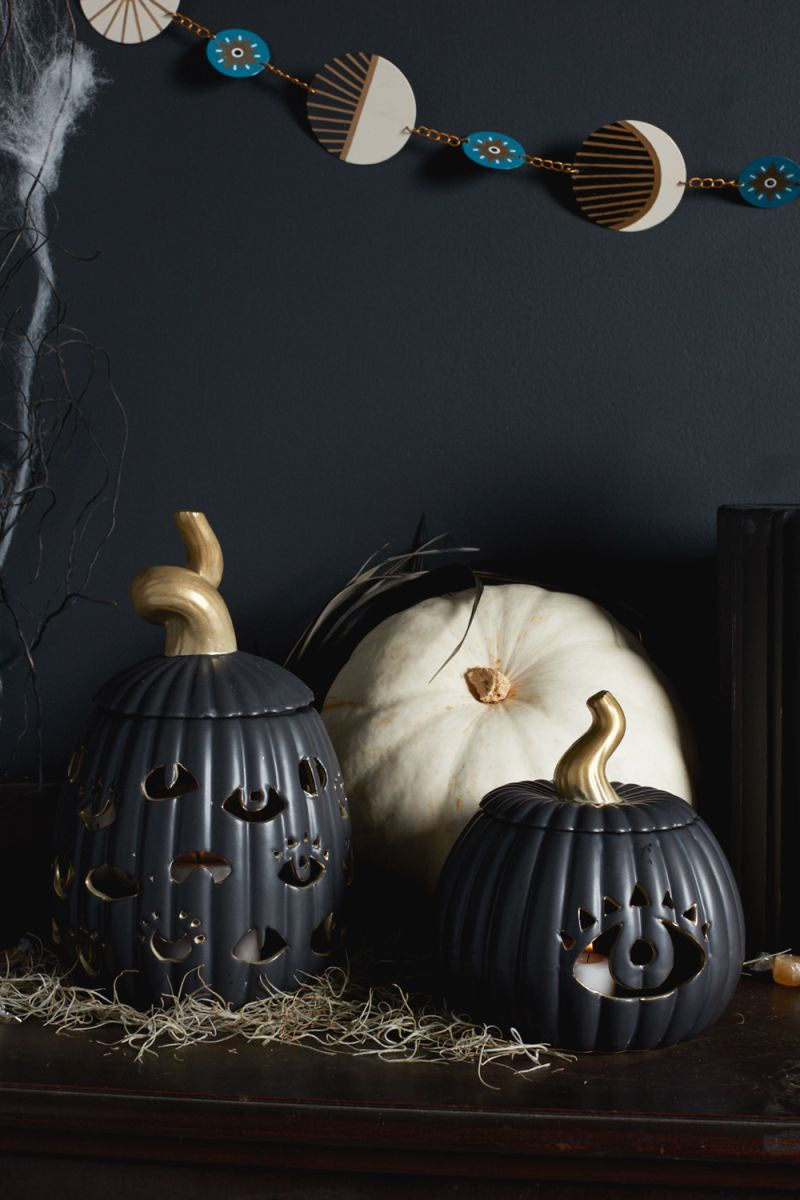 Eyes of Ember Jack O Lantern Pumpkin - Choose Size
