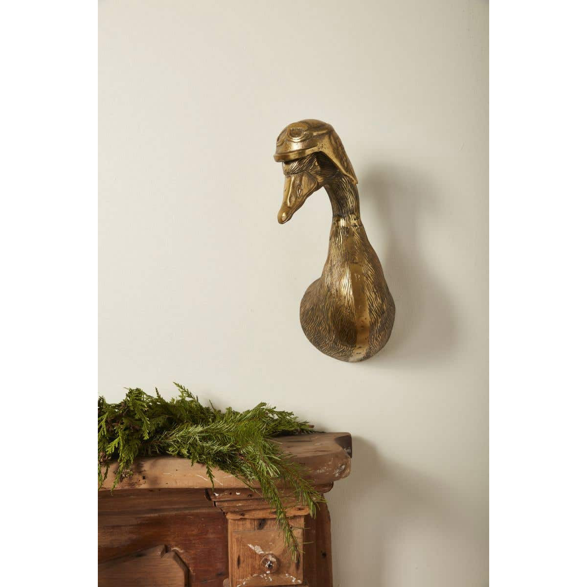 Eric and Eloise Series - Charlie The Swan Wall Mount