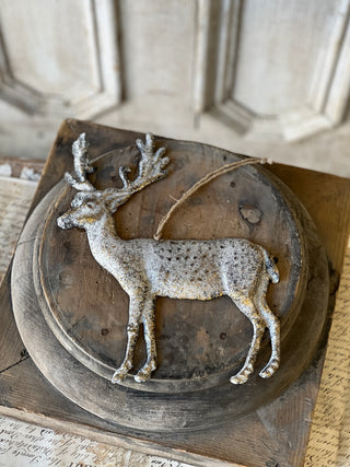 Deer Dusting Ornament