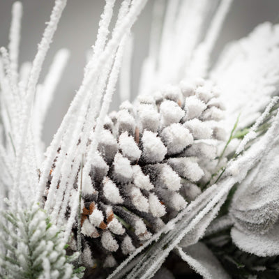 36" Snowy Night Wreath