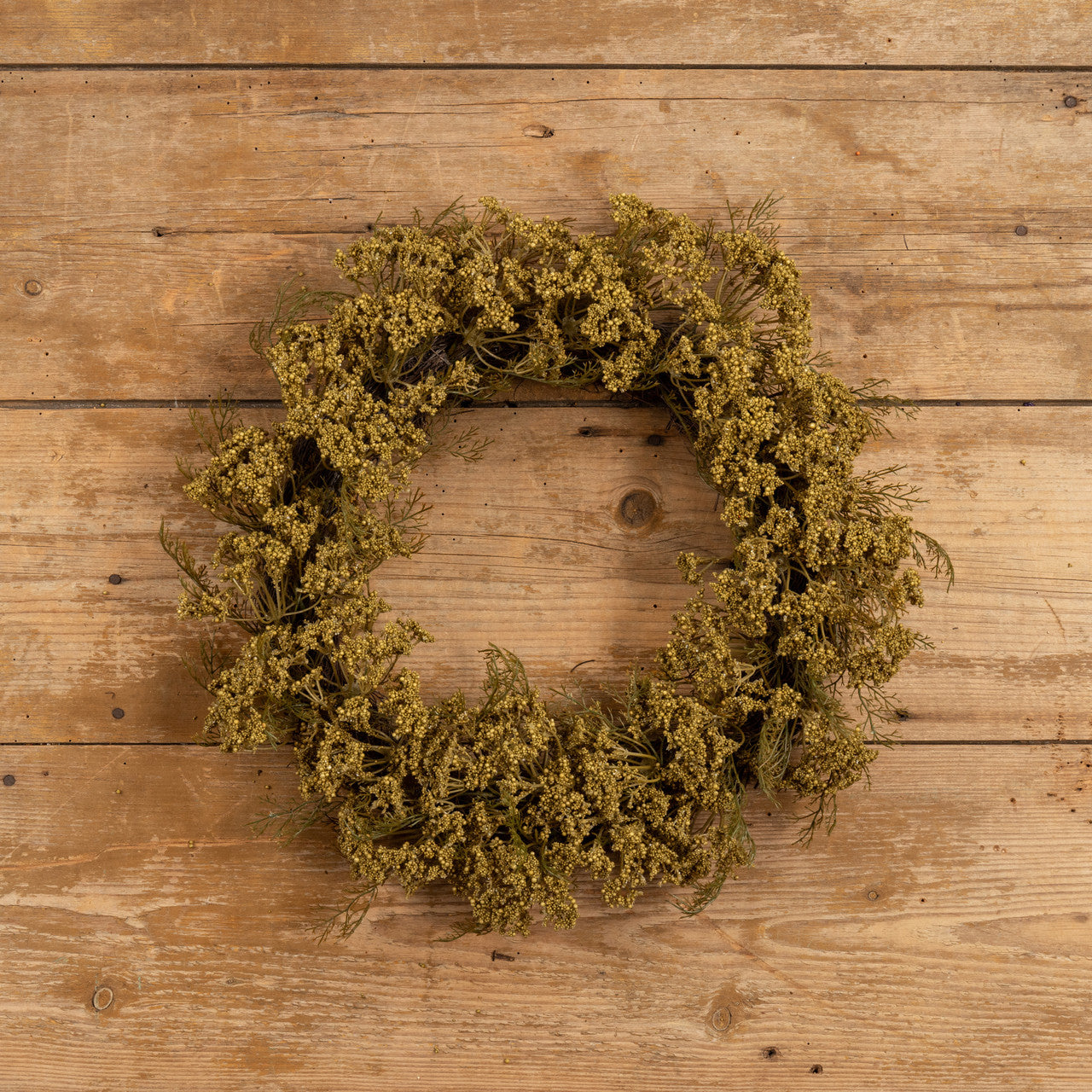 18" Green Queen Anne Lace Wreath