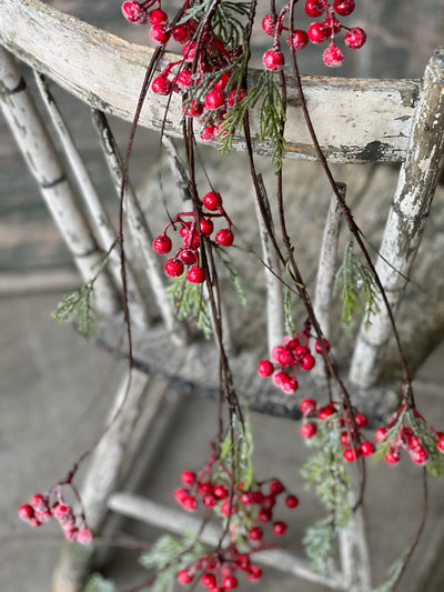 48" Icy Berry Cedar Vine Stem