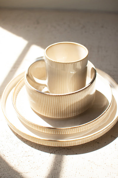 Set of 4 Ceramic Mugs with Ridges