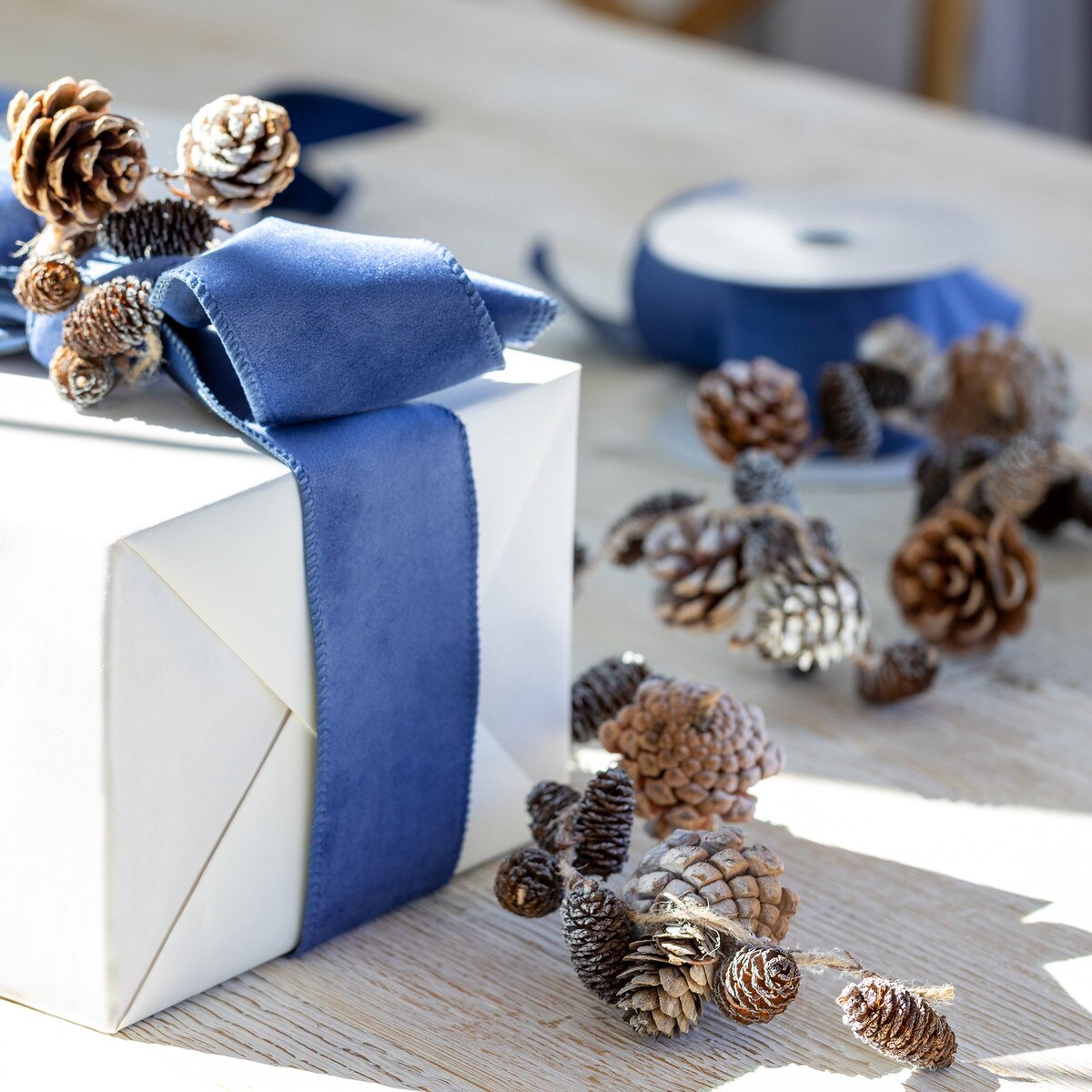 60" Frosted Mix Mini Pinecone Garland