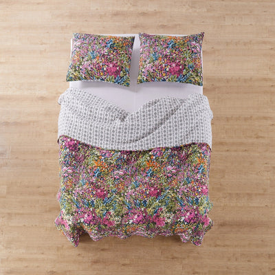 The English Garden Quilt Set - Available in Queen or King Size