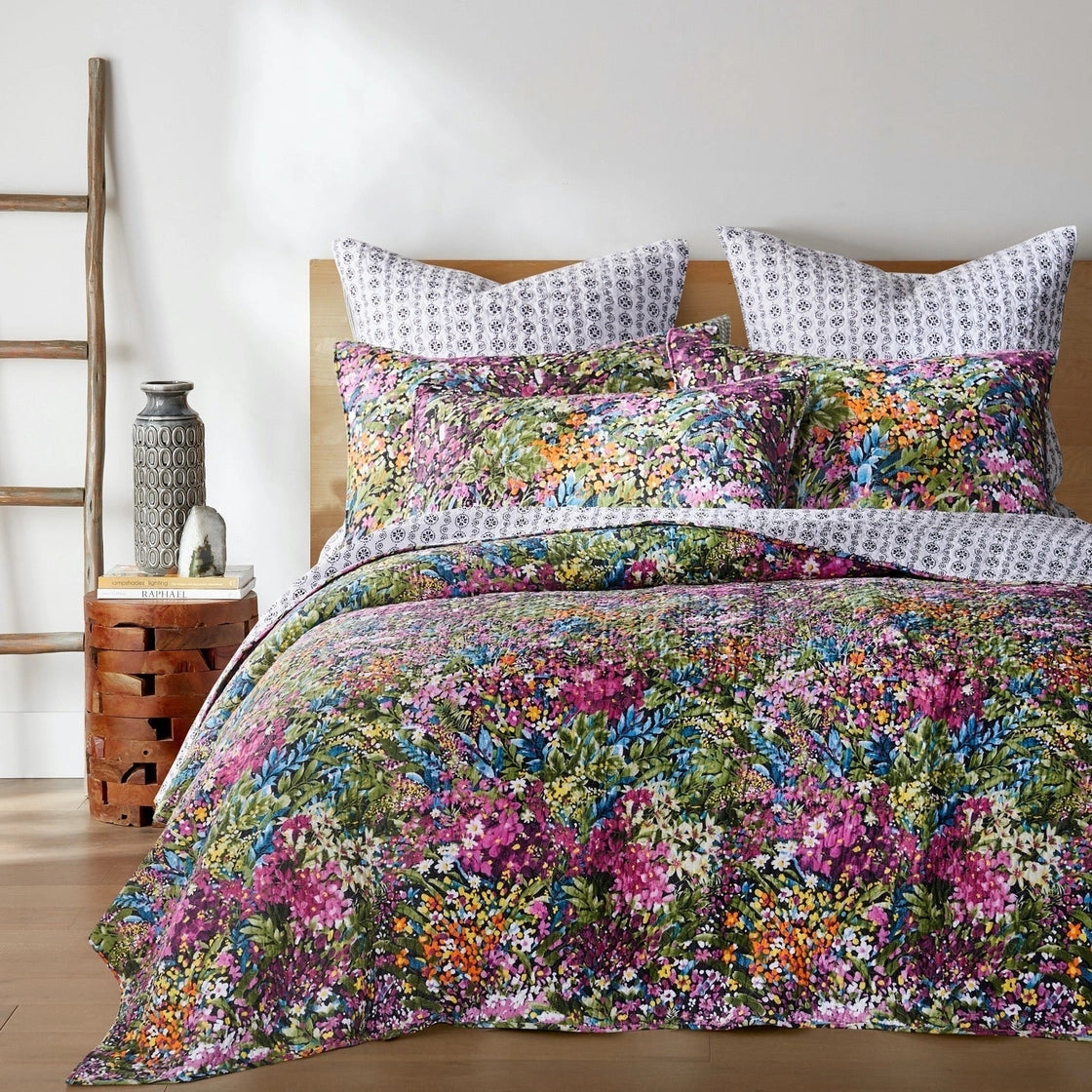 The English Garden Quilt Set - Available in Queen or King Size