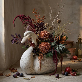 Serene Swan Planter
