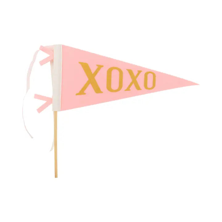 XOXO Valentine Felt Pennant - Light Pink