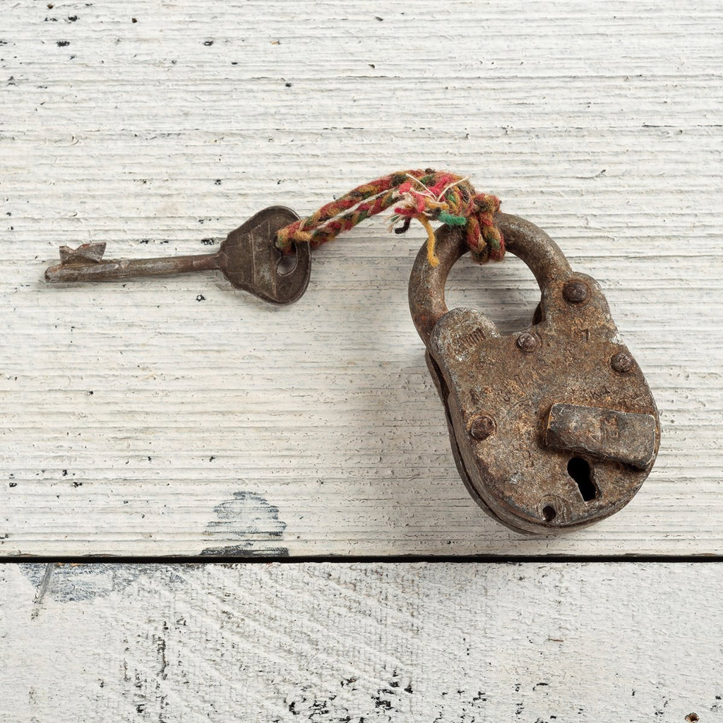 Lock Crete 1l Antique Key and Lock – Cotton & Crete