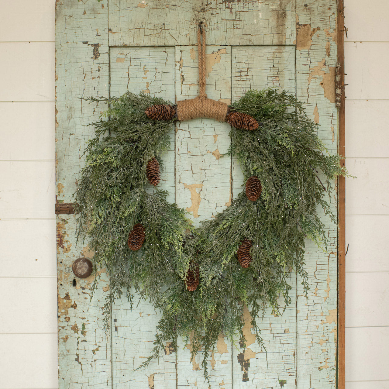 28" Cedar and Cones Wreath